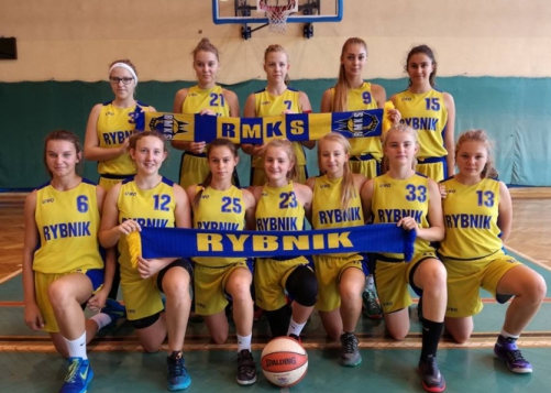 Kadetki trzecie w Turnieju Koszykówki Kobiet "Komplido Cup 2016"