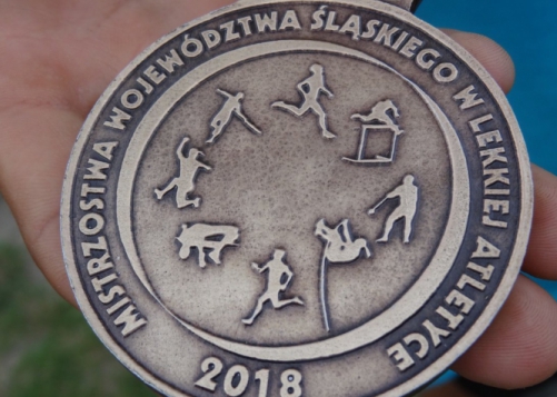 18 medali w  M. Śl. w Lekkiej Atletyce