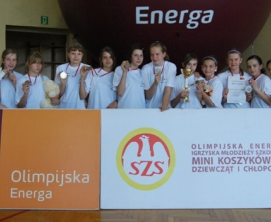 SP 34 Wicemistrzym Śląska w minikoszu SZS