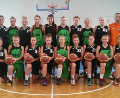 Startuje II liga koszykówki kobiet w Rybniku!
